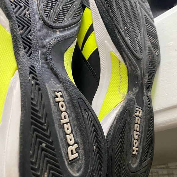 Reebok men size 10.5 - Picture 6 of 6